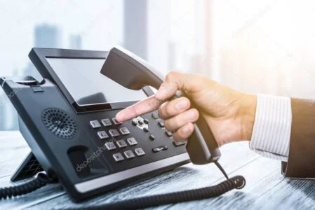 Ügyfélszolgálat – telefonos segítség